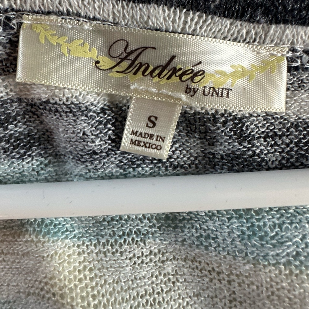 ANDREE BY UNIT Multicolor Striped Tie-Front Tee - Picture 2 of 3